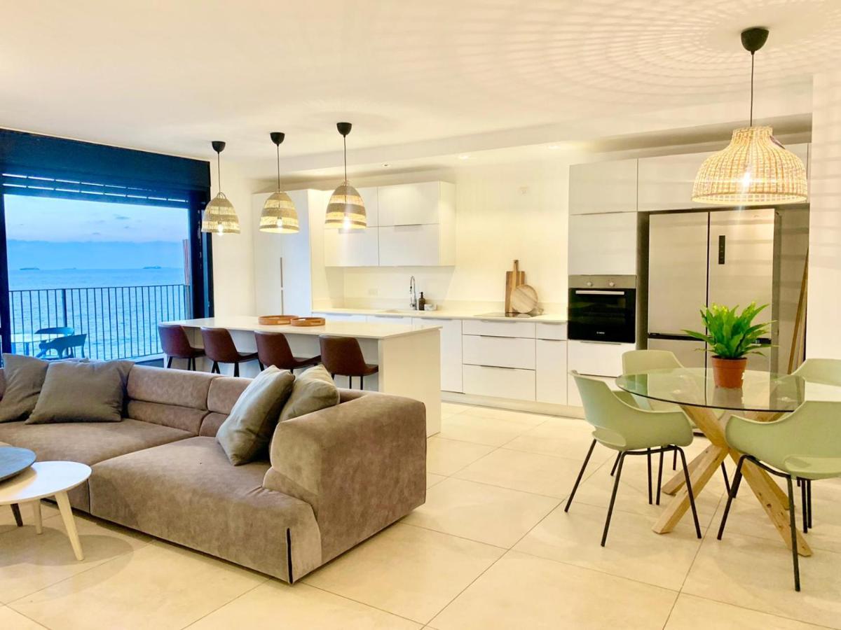 Beach Place Apartments Haïfa Extérieur photo