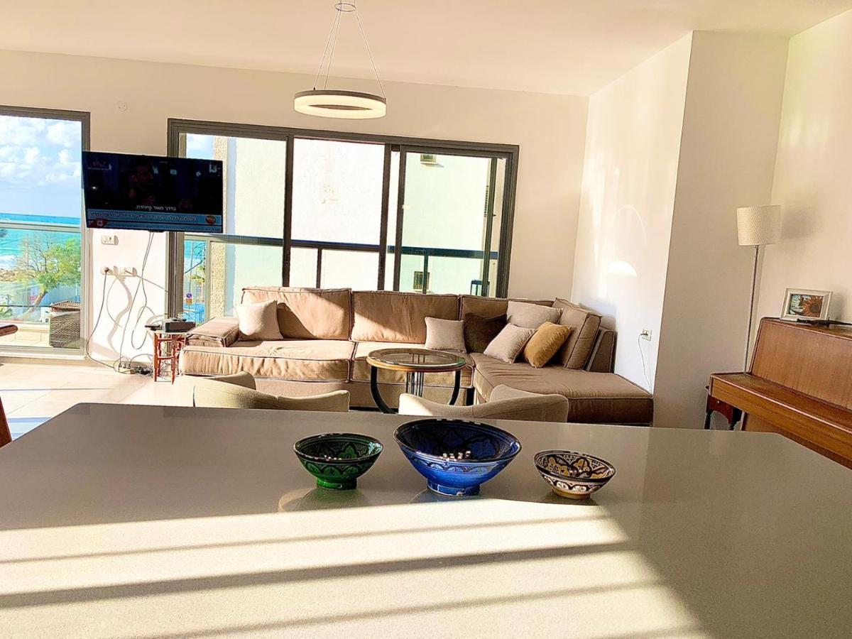 Beach Place Apartments Haïfa Extérieur photo